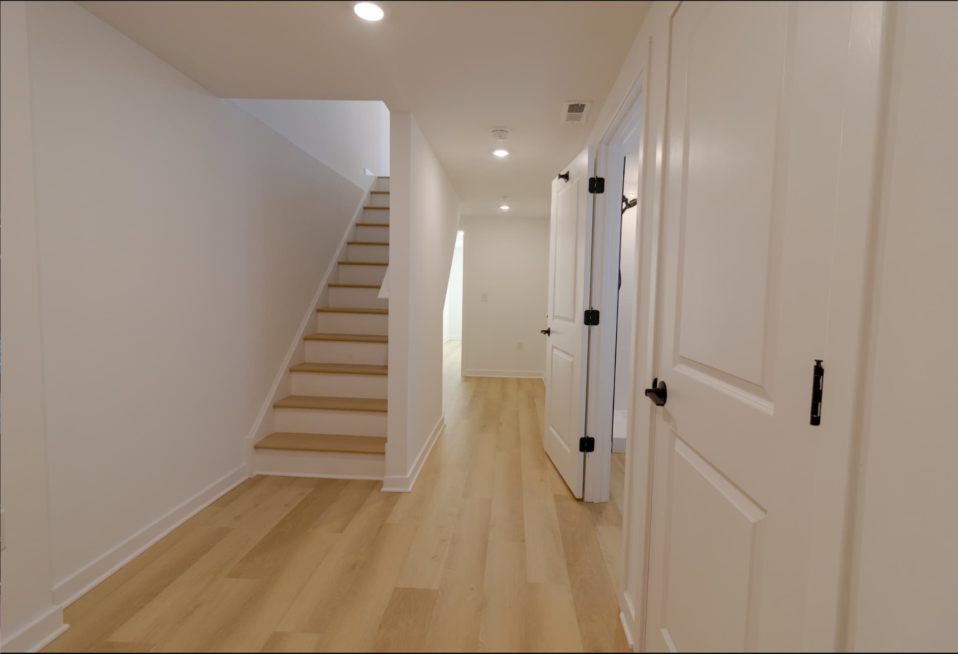 Finished Fine Print Construction home in Point Breeze — photo 9